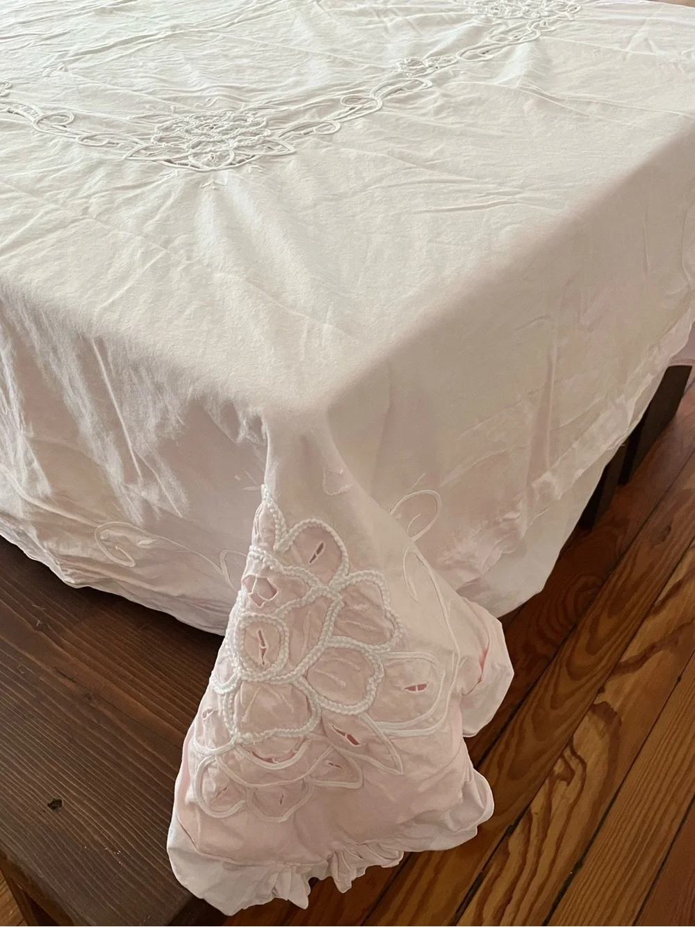 Vintage Battenburg Embroidered Duvet